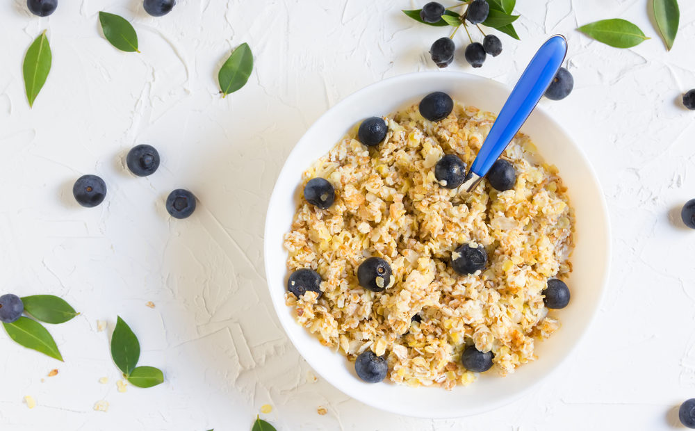 healthy-breakfast-oatmeal